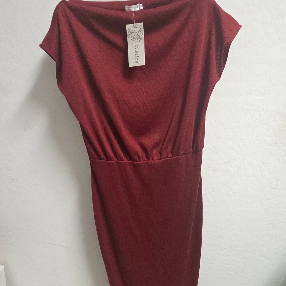 Trendy Womans Dress-Size Medium-Miselon-Vintage Soft